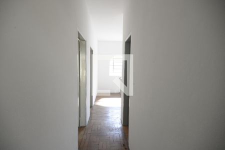 Corredor de casa para alugar com 3 quartos, 100m² em Cambuci, São Paulo