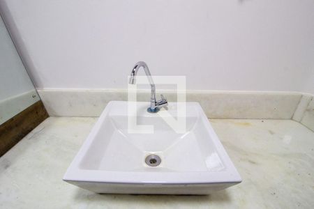 Casa para alugar com 250m², 3 quartos e 4 vagas Casa para alugar com 250m², 3 quartos e 4 vagasLavabo