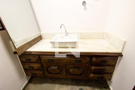 Casa para alugar com 250m², 3 quartos e 4 vagas Casa para alugar com 250m², 3 quartos e 4 vagasLavabo