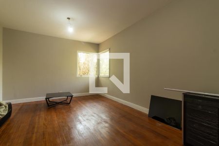 Casa para alugar com 550m², 4 quartos e NaN vagas Casa para alugar com 550m², 4 quartos e NaN vagasSala