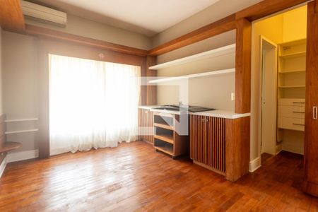 Casa para alugar com 550m², 4 quartos e NaN vagas Casa para alugar com 550m², 4 quartos e NaN vagasQuarto Suíte 3