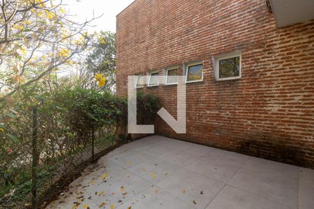 Casa para alugar com 550m², 4 quartos e NaN vagas Casa para alugar com 550m², 4 quartos e NaN vagasQuarto Suíte 2