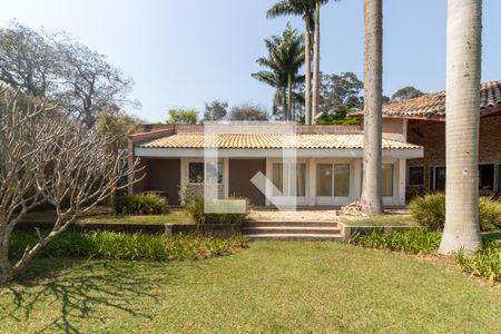 Casa para alugar com 550m², 4 quartos e NaN vagas Casa para alugar com 550m², 4 quartos e NaN vagasÁrea externa