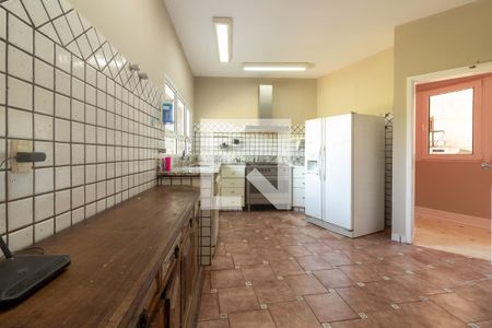 Casa para alugar com 550m², 4 quartos e NaN vagas Casa para alugar com 550m², 4 quartos e NaN vagasCozinha