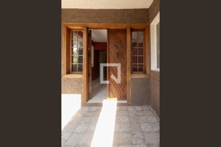 Casa para alugar com 550m², 4 quartos e NaN vagas Casa para alugar com 550m², 4 quartos e NaN vagasÁrea externa