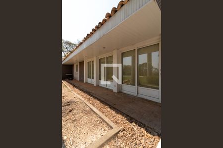 Casa para alugar com 550m², 4 quartos e NaN vagas Casa para alugar com 550m², 4 quartos e NaN vagasÁrea externa