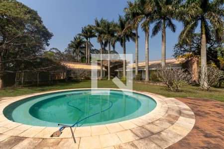 Casa para alugar com 550m², 4 quartos e NaN vagas Casa para alugar com 550m², 4 quartos e NaN vagasÁrea comum - Piscina