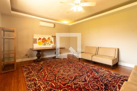 Casa para alugar com 550m², 4 quartos e NaN vagas Casa para alugar com 550m², 4 quartos e NaN vagasSala