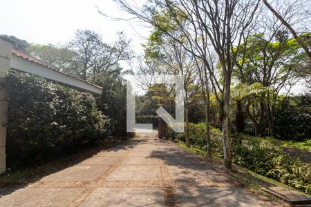 Casa para alugar com 550m², 4 quartos e NaN vagas Casa para alugar com 550m², 4 quartos e NaN vagasÁrea externa