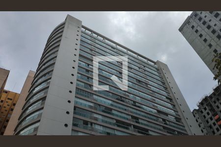 Studio para alugar com 33m², 1 quarto e 1 vaga Studio para alugar com 33m², 1 quarto e 1 vagaFachada