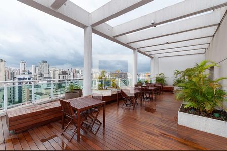 Studio para alugar com 33m², 1 quarto e 1 vaga Studio para alugar com 33m², 1 quarto e 1 vagaÁrea comum - Churrasqueira Roof top