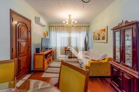 Casa à venda com 3 quartos, 160m² em Vila Bonilha, São Paulo