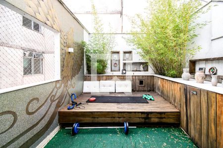 Apartamento à venda com 219m², 3 quartos e 1 vaga