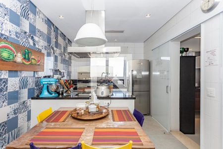 Apartamento à venda com 5 quartos, 404m² em Vila Mariana, São Paulo