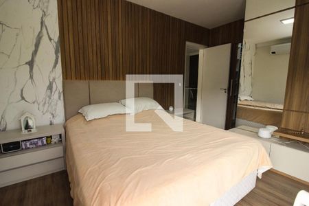 Casa de condomínio à venda com 180m², 3 quartos e 2 vagasSuíte 1