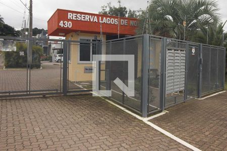 Casa de condomínio à venda com 180m², 3 quartos e 2 vagasFachada e portaria