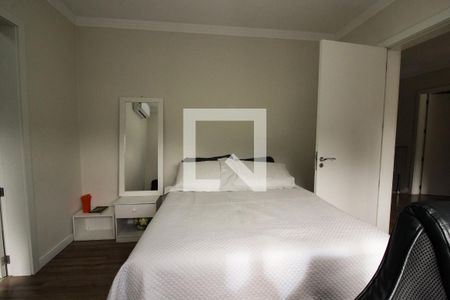 Casa de condomínio à venda com 180m², 3 quartos e 2 vagasSuíte 3