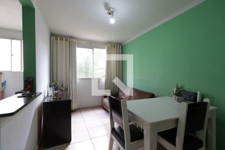 Apartamento para alugar com 47m², 2 quartos e 1 vagaSala