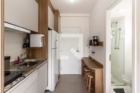 Cozinha de kitnet/studio para alugar com 1 quarto, 23m² em República, São Paulo