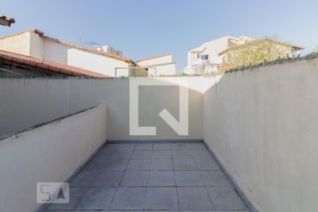 Casa à venda com 226m², 3 quartos e 5 vagas