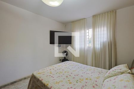 Casa à venda com 160m², 2 quartos e 4 vagas Casa à venda com 160m², 2 quartos e 4 vagasQuarto 2