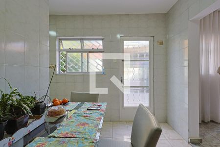 Casa à venda com 160m², 2 quartos e 4 vagas Casa à venda com 160m², 2 quartos e 4 vagasCozinha