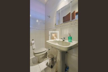 Casa à venda com 160m², 2 quartos e 4 vagas Casa à venda com 160m², 2 quartos e 4 vagasBanheiro