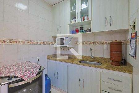 Casa à venda com 160m², 2 quartos e 4 vagas Casa à venda com 160m², 2 quartos e 4 vagasCozinha