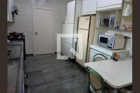 Apartamento à venda com 235m², 4 quartos e 4 vagas