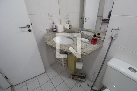 Apartamento à venda com 147m², 4 quartos e 3 vagasBanheiro da suíte 1