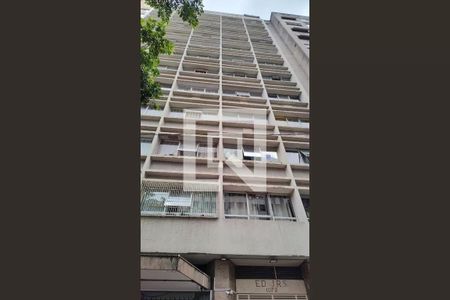 Studio à venda com 32m², 1 quarto e sem vagaFachada