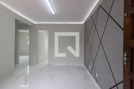 Sala de apartamento para alugar com 2 quartos, 55m² em Morro Branco, Itaquaquecetuba