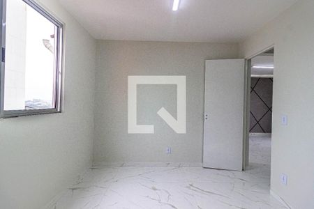 Quarto 2 de apartamento para alugar com 2 quartos, 55m² em Morro Branco, Itaquaquecetuba