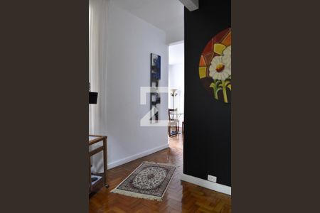 Apartamento para alugar com 70m², 2 quartos e 1 vagaHall de entrada