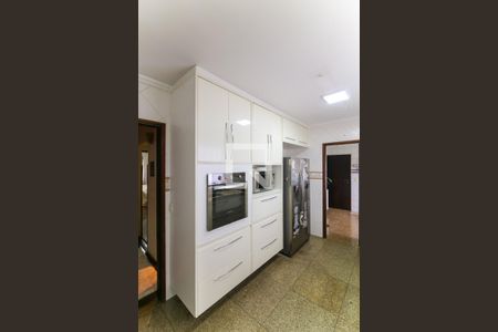 Apartamento para alugar com 196m², 4 quartos e 3 vagas Apartamento para alugar com 196m², 4 quartos e 3 vagasCozinha