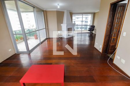 Sala 1 de apartamento para alugar com 4 quartos, 198m² em Vila Suzana, São Paulo