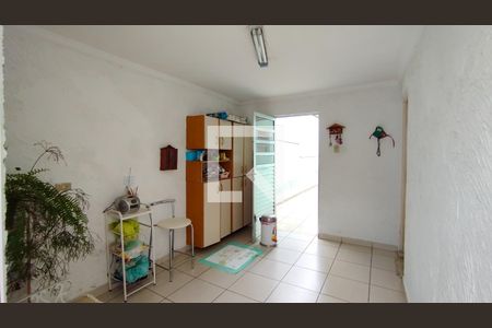 Casa à venda com 111m², 2 quartos e 2 vagas Casa à venda com 111m², 2 quartos e 2 vagasQuintal