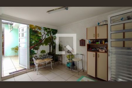 Casa à venda com 111m², 2 quartos e 2 vagas Casa à venda com 111m², 2 quartos e 2 vagasQuintal