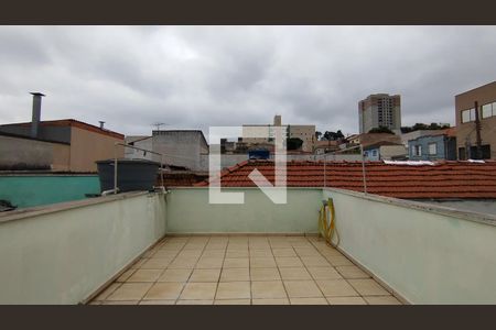 Casa à venda com 111m², 2 quartos e 2 vagas Casa à venda com 111m², 2 quartos e 2 vagasTerraço