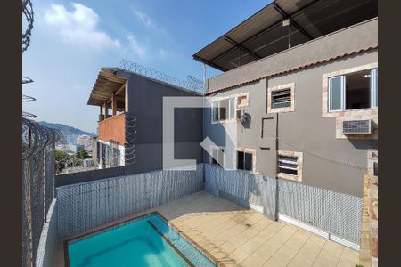 Casa à venda com 150m², 4 quartos e 2 vagasÁrea comum
