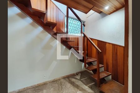 Casa à venda com 150m², 4 quartos e 2 vagasSala 2