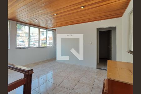 Casa à venda com 150m², 4 quartos e 2 vagasSala 2