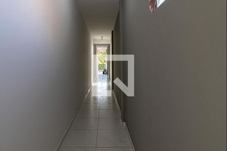 Casa para alugar com 40m², 1 quarto e sem vaga Casa para alugar com 40m², 1 quarto e sem vagacorredor de acesso_2