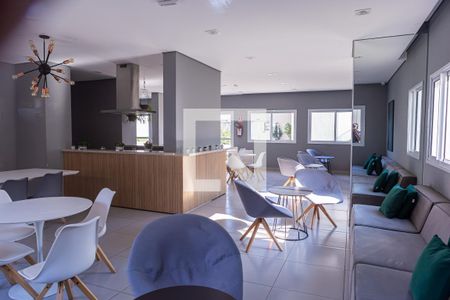 Apartamento para alugar com 34m², 2 quartos e sem vagaÁrea comum - Salão de festas