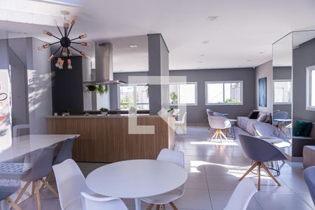 Apartamento para alugar com 34m², 2 quartos e sem vagaÁrea comum - Salão de festas