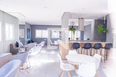 Apartamento para alugar com 34m², 2 quartos e sem vagaÁrea comum - Salão de festas