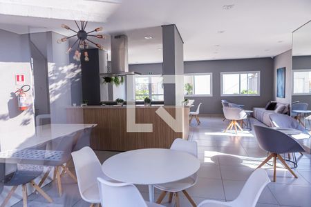 Apartamento para alugar com 34m², 2 quartos e sem vagaÁrea comum - Salão de festas