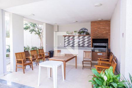 Apartamento para alugar com 34m², 2 quartos e sem vagaÁrea comum - Churrasqueira