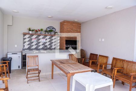 Apartamento para alugar com 34m², 2 quartos e sem vagaÁrea comum - Churrasqueira