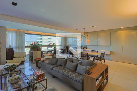 Apartamento à venda com 201m², 4 quartos e 3 vagasSala de Jantar